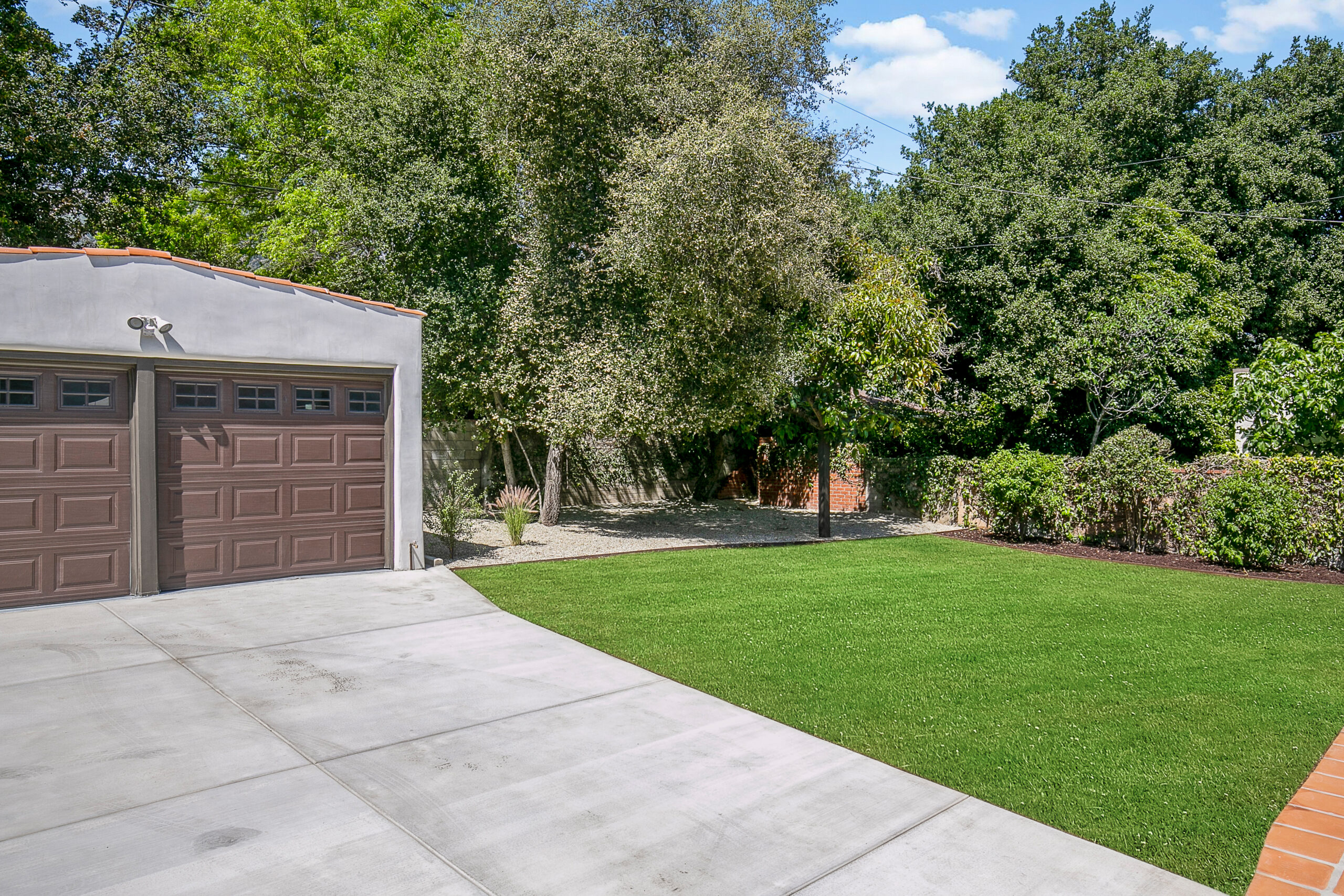 1739 Meadowbrook Rd 038